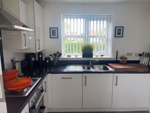 Kitchen- click for photo gallery